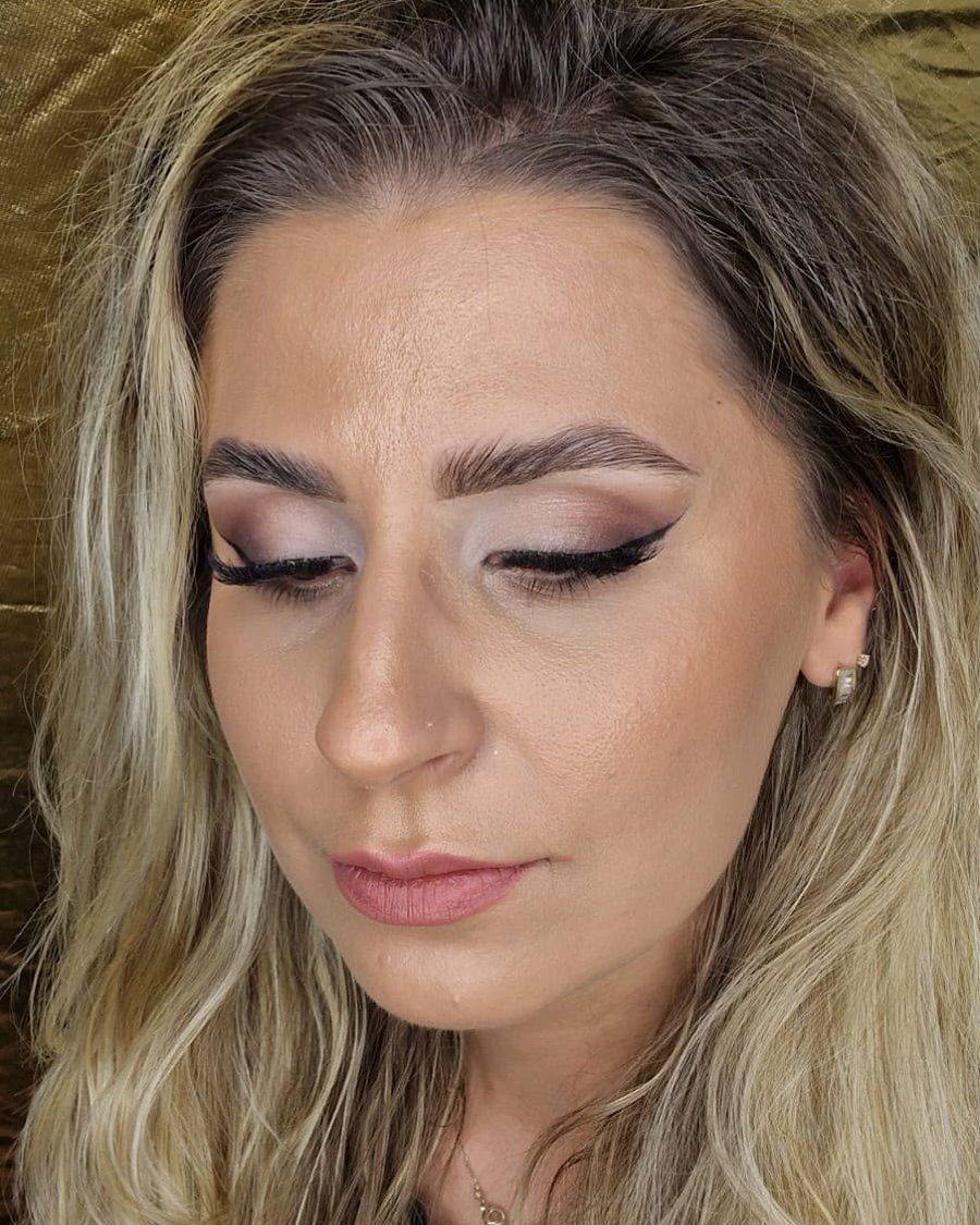 Makijaż okolicznościowy oczu w Laser Clinic Radom